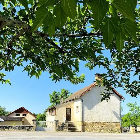 Willa Charming House In Quiet Village